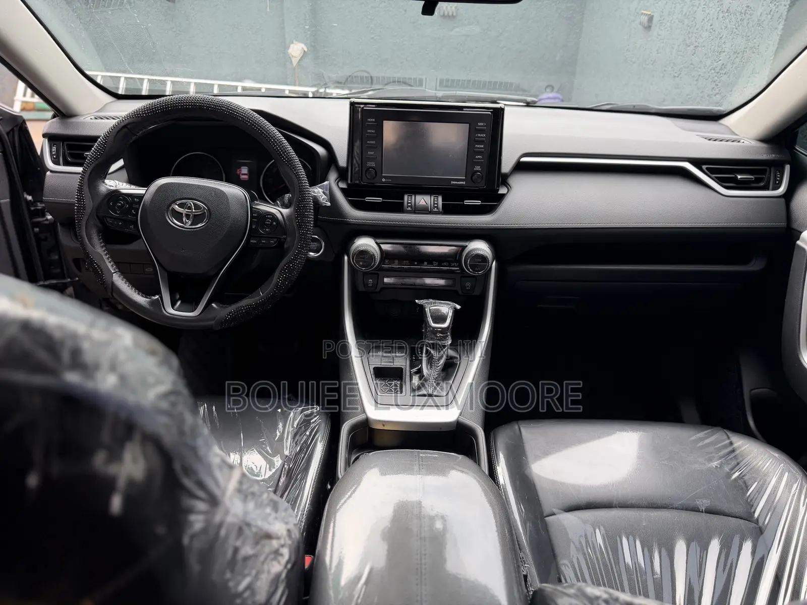 Toyota RAV4 XLE AWD 2020 Gray