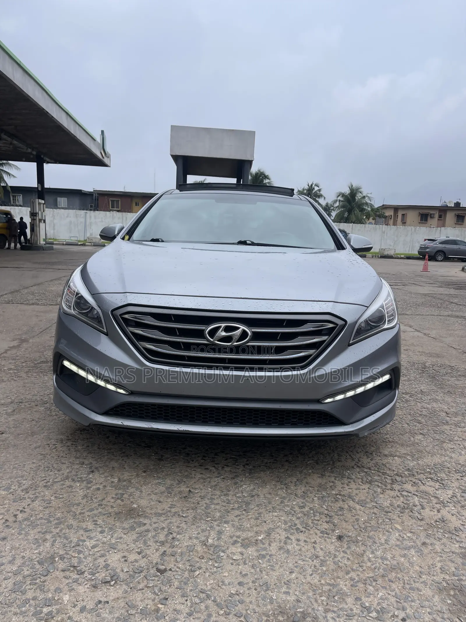 Hyundai Sonata Sport 4dr Sedan (2.4L 4cyl 6A) 2015 Gray