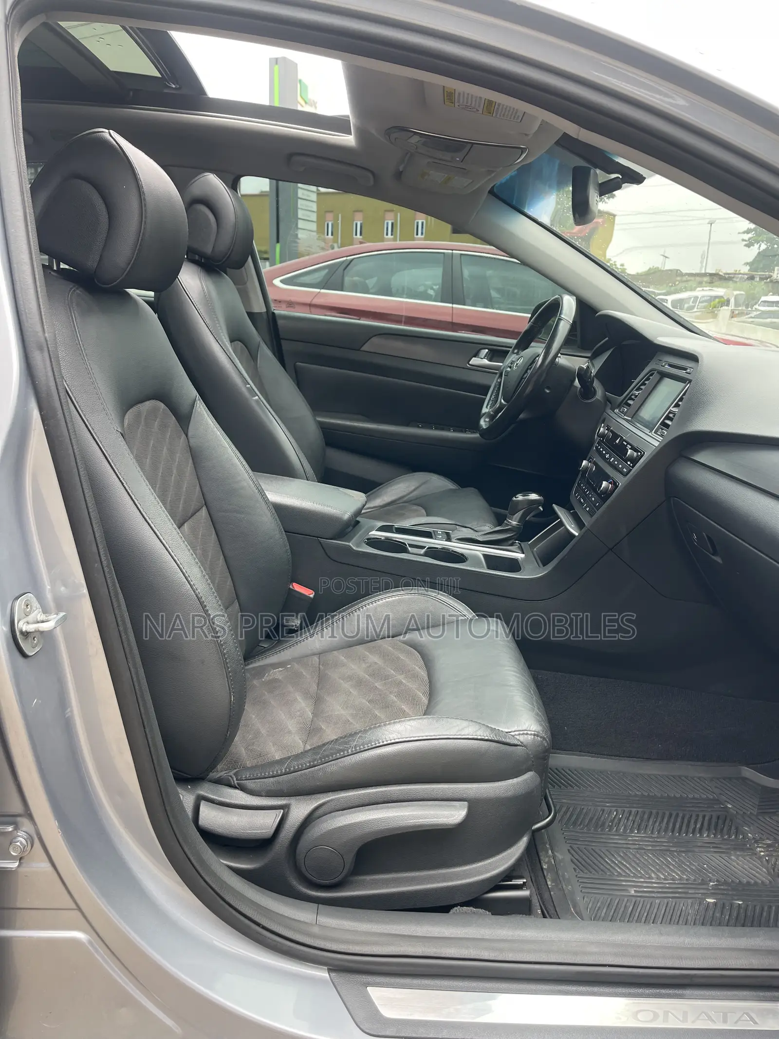 Hyundai Sonata Sport 4dr Sedan (2.4L 4cyl 6A) 2015 Gray