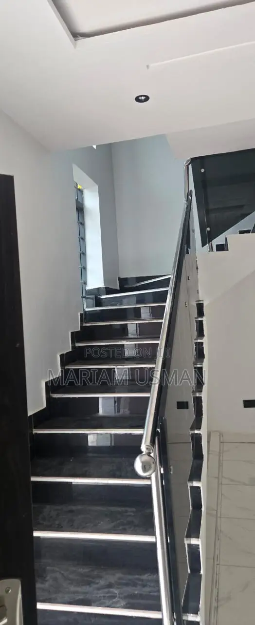 Furnished 4bdrm Duplex in Dantata, Kubwa for sale