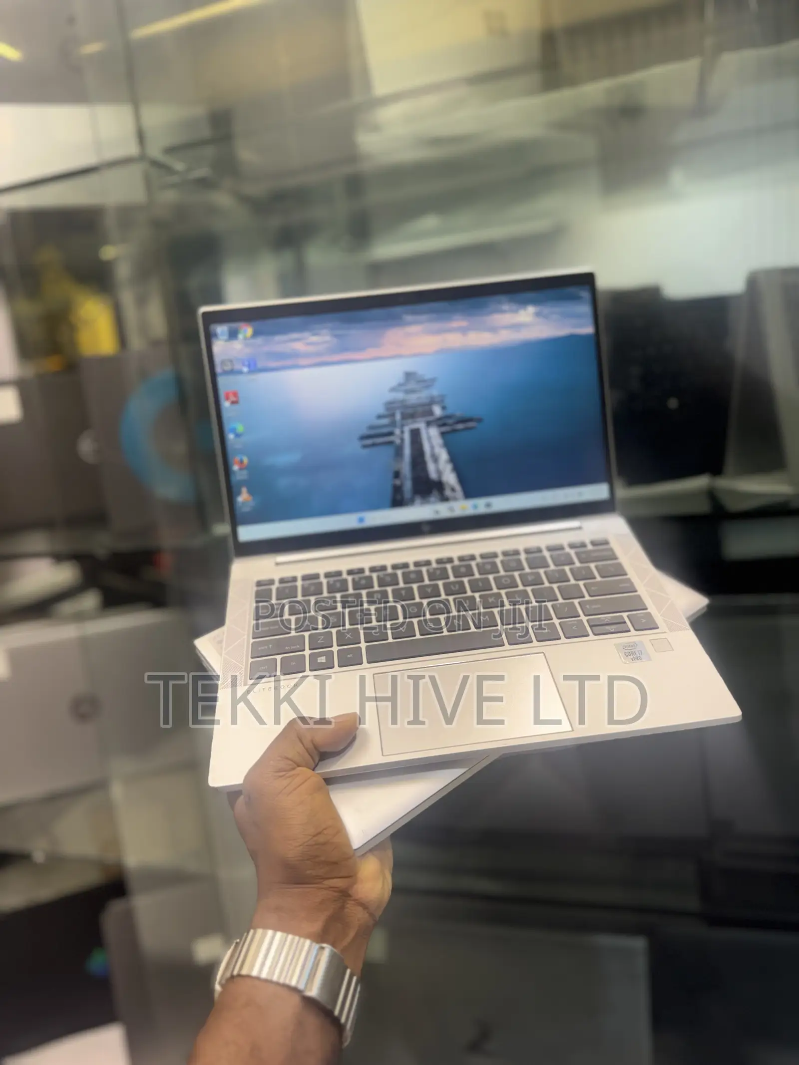 Laptop HP EliteBook 830 G7 16GB Intel Core i7 SSD 256GB