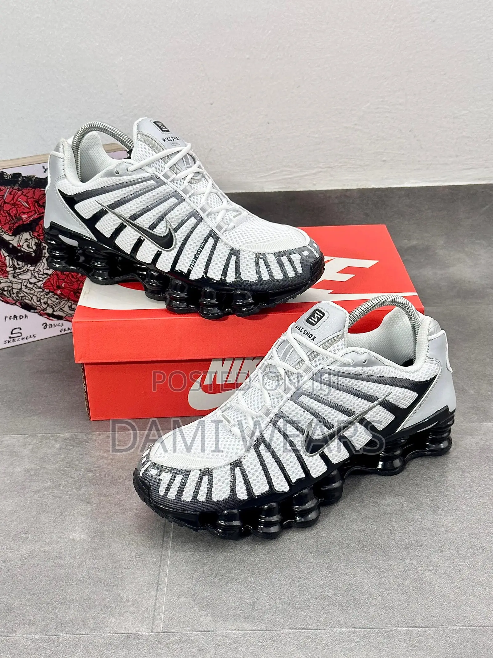 Nike Shox White and Black