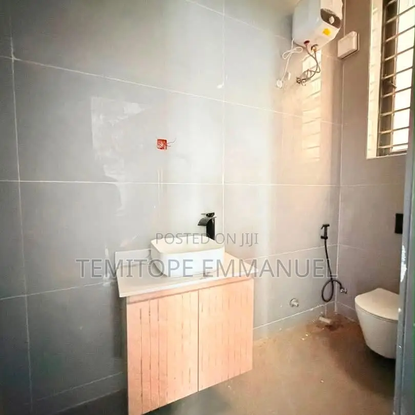 Furnished 4bdrm Duplex in Omole Phase 2 for sale