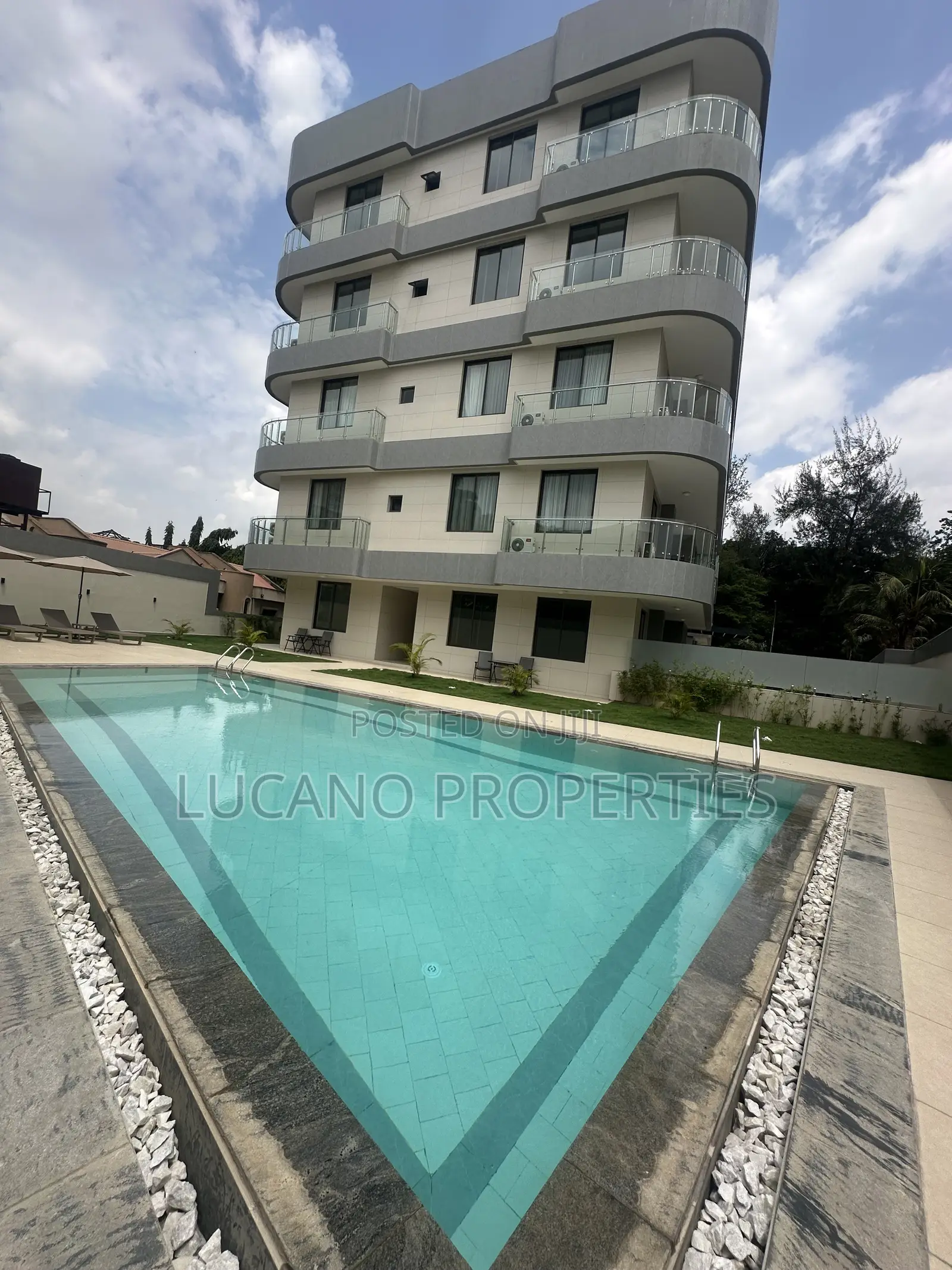 Furnished 2bdrm Penthouse in Maitama District for rent
