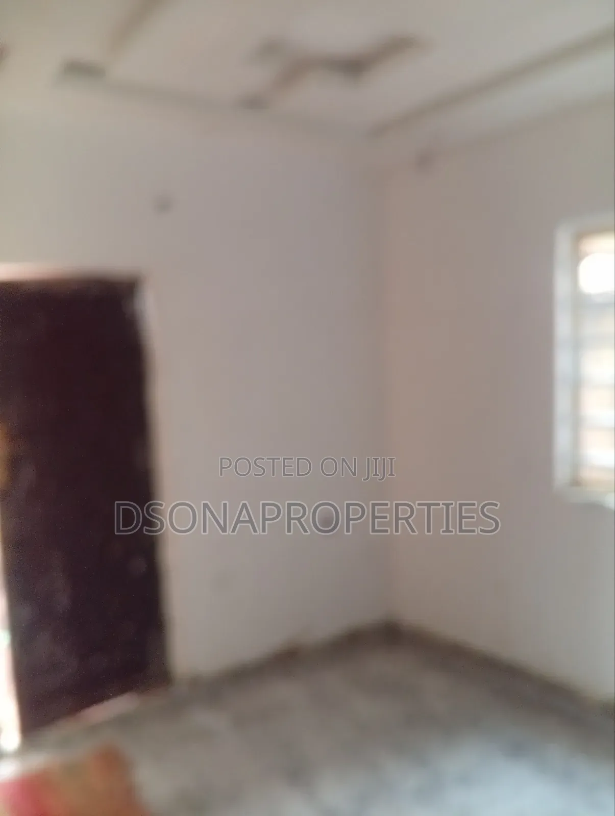 Mini Flat in Ishaga for rent
