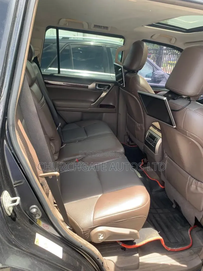 Lexus GX 2011 Black