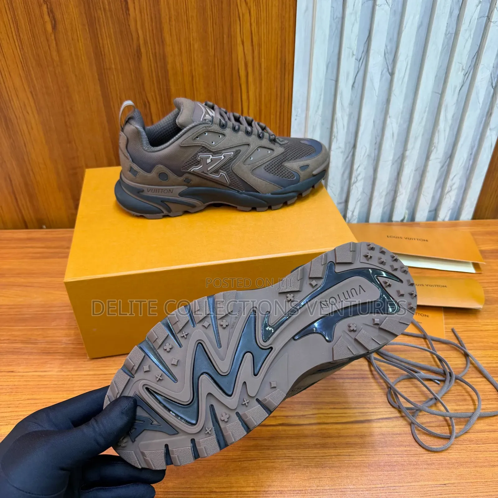 Original Louis Vuitton Classic Sneaker.