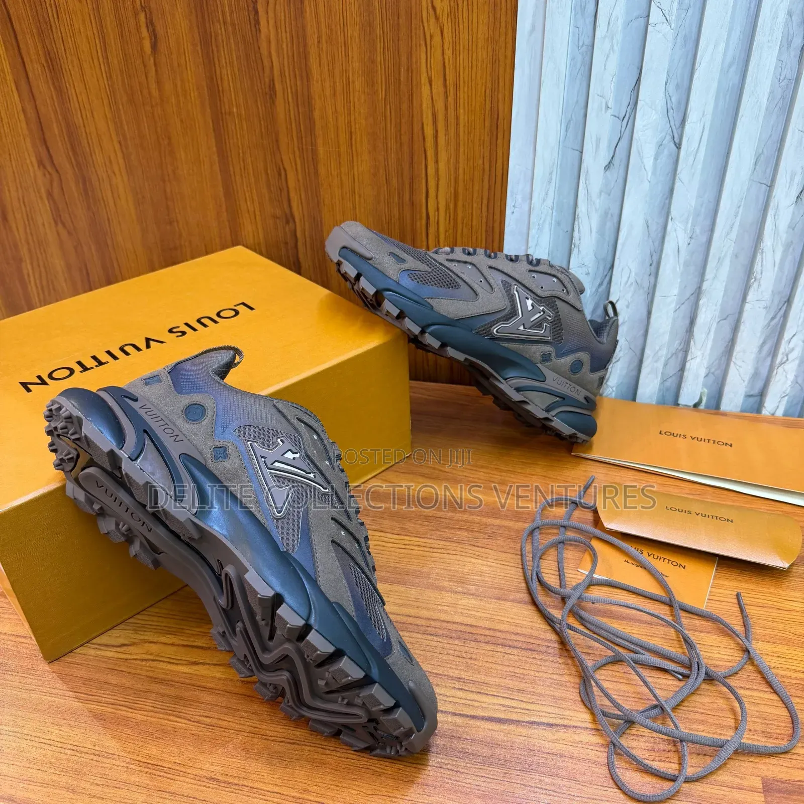 Original Louis Vuitton Classic Sneaker.