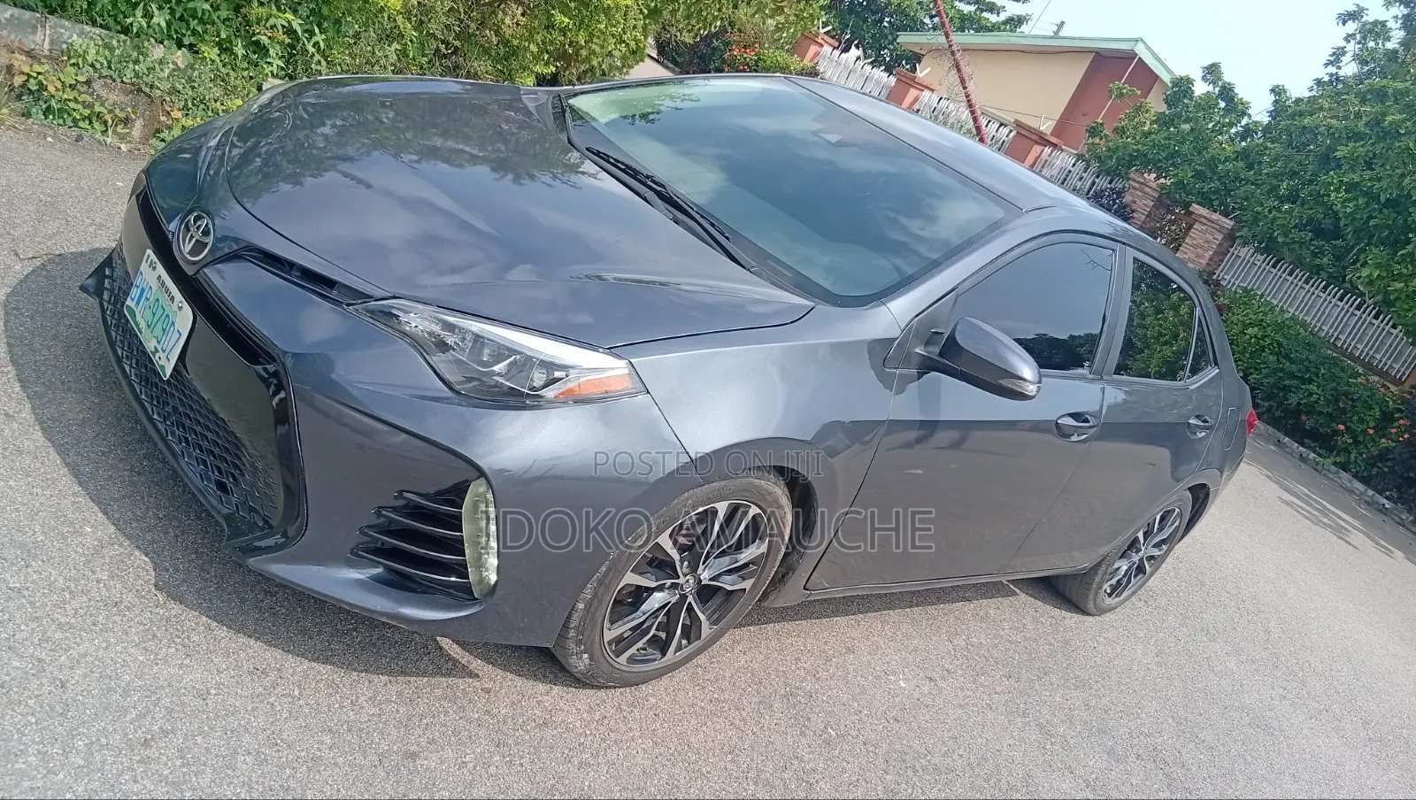 Toyota Corolla 2018 Gray