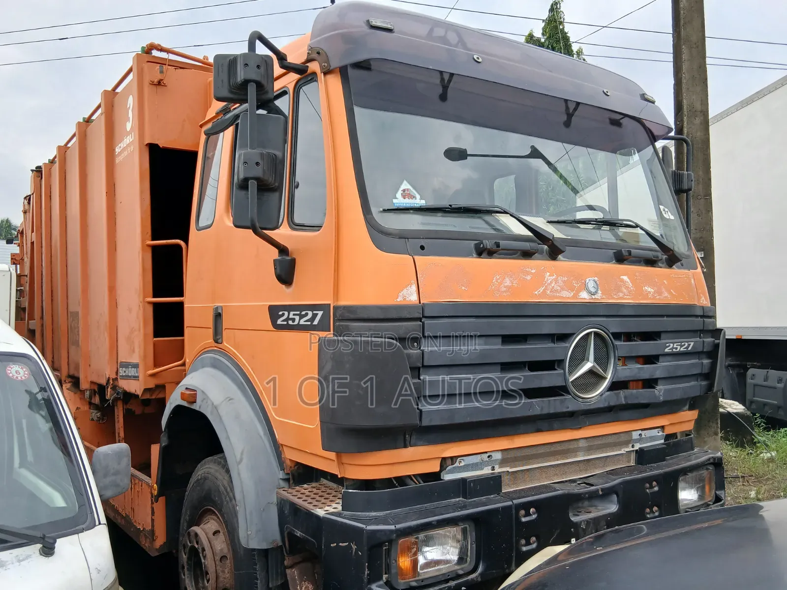 Mercedes Benz 2527