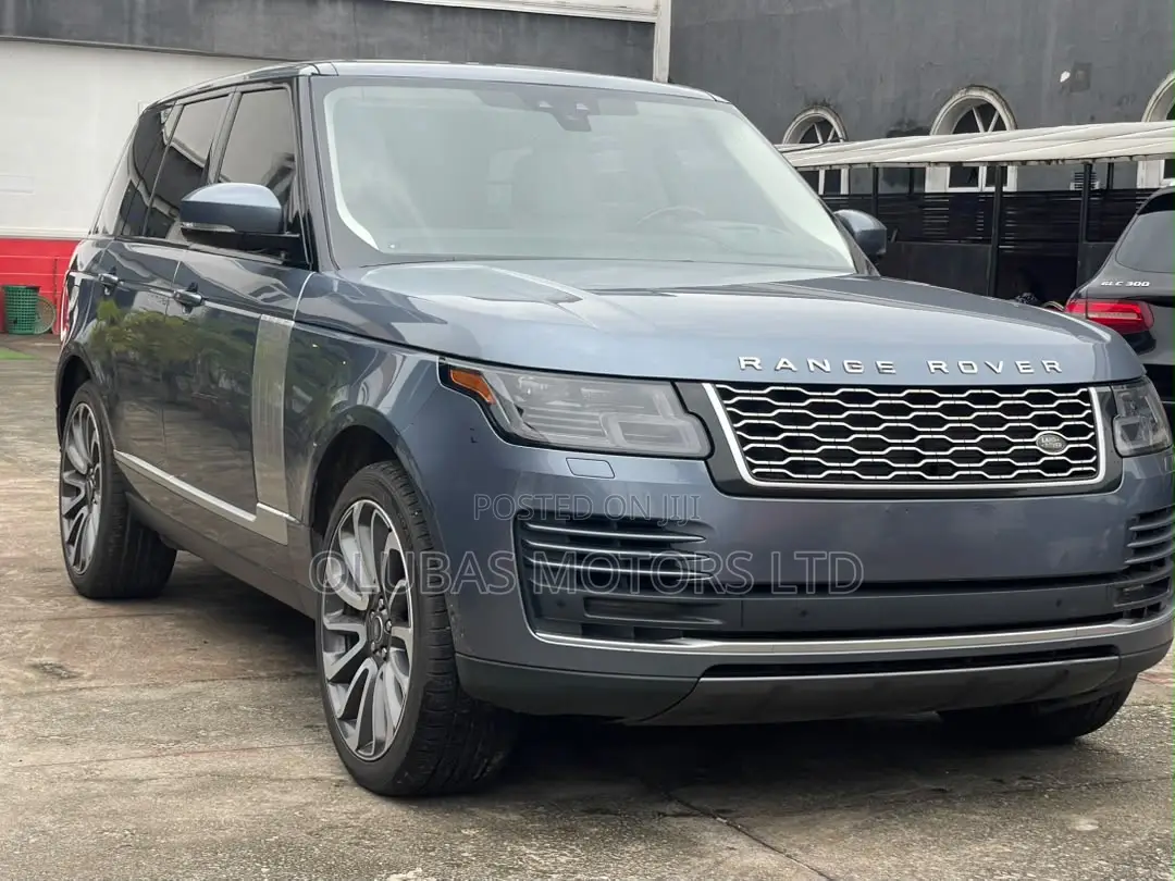 Land Rover Range Rover 3.0L V6 Supercharged 2019 Blue