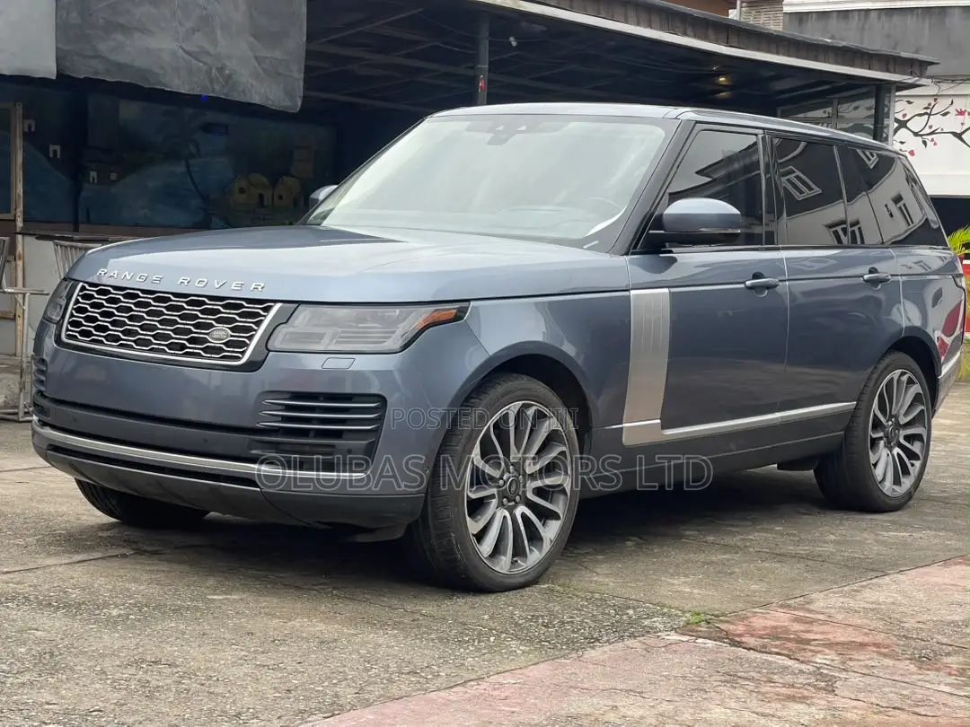 Land Rover Range Rover 3.0L V6 Supercharged 2019 Blue