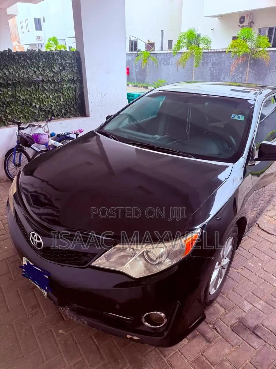 Toyota Camry SE 4dr Sedan (2.5L 4cyl 6A) 2013 Black