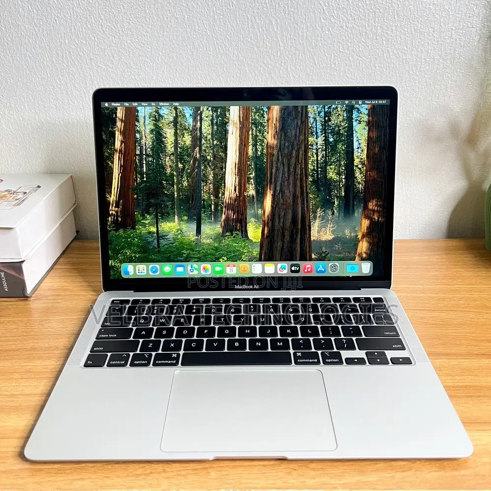 Laptop Apple MacBook Air 2020 16GB Intel Core i7 SSD 256GB