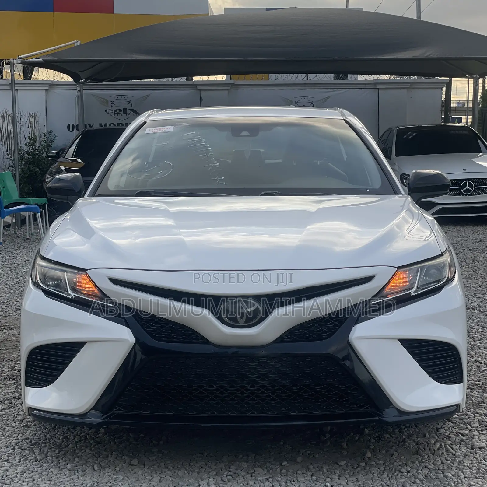 Toyota Camry SE (2.5L 4cyl 8A) 2019 White