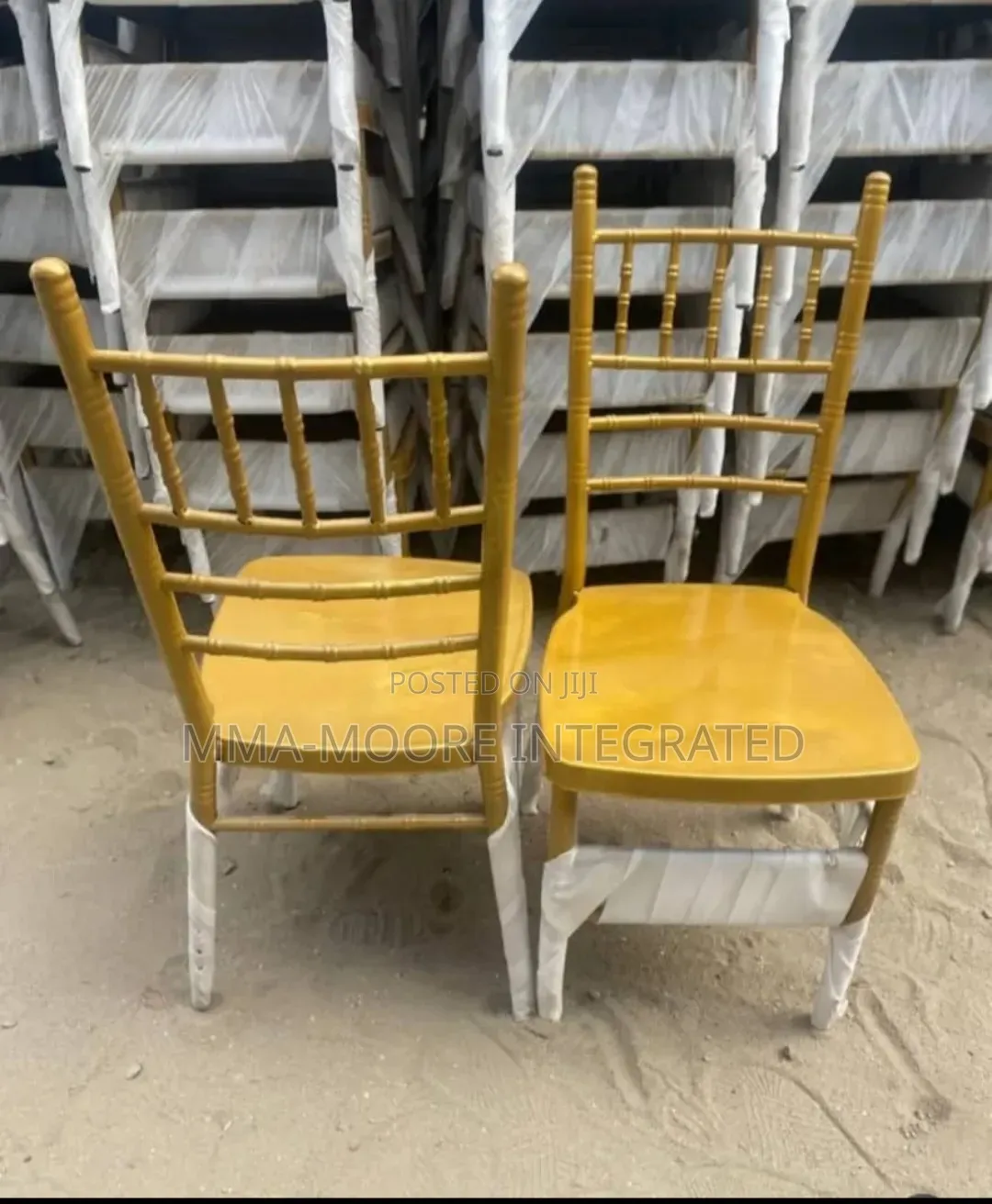 Chiavari/ Tiffany Chairs