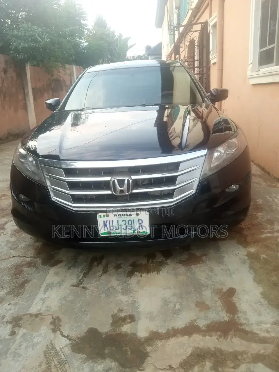 Honda Crosstour 2011 Blue