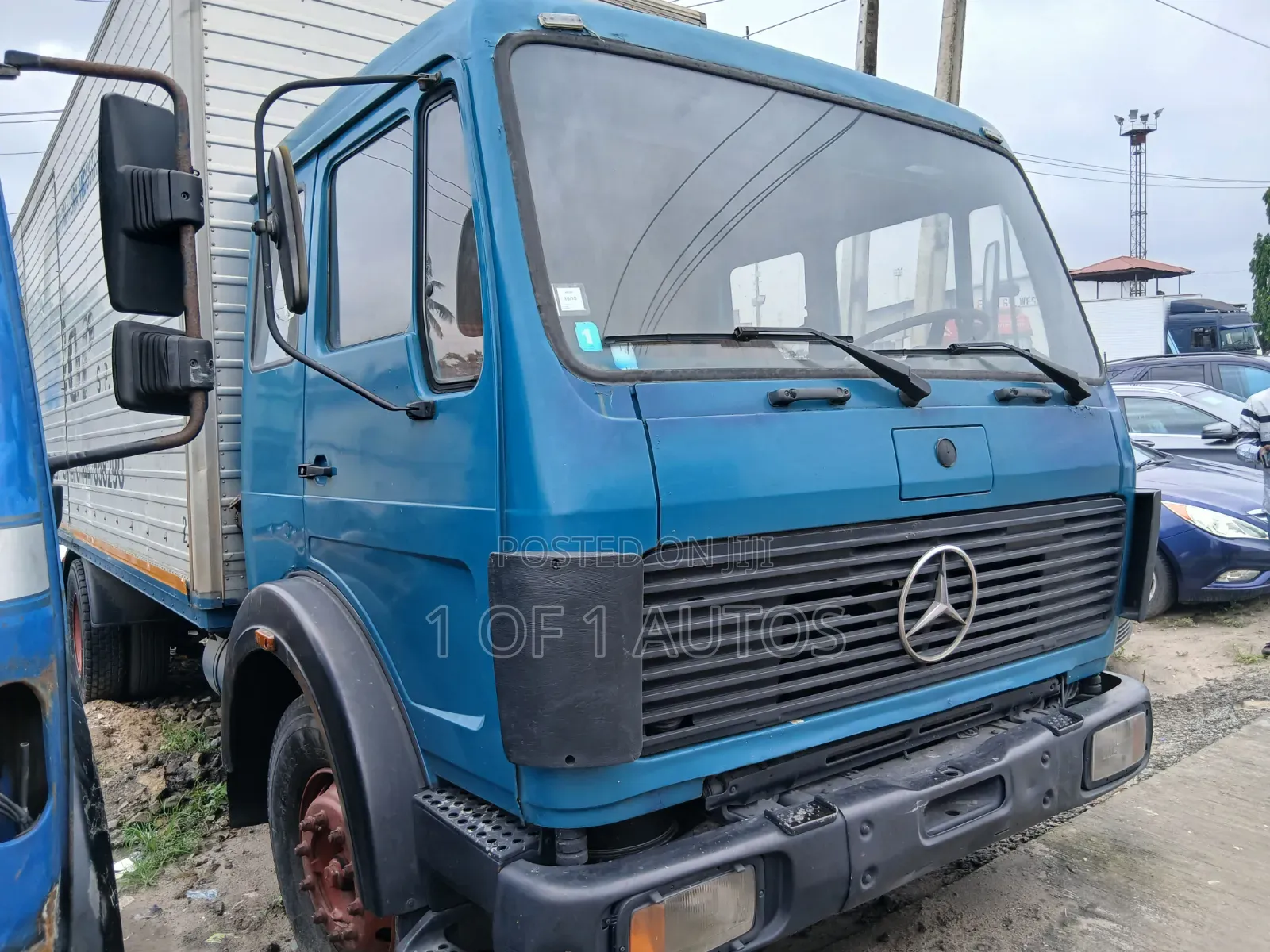 Mercedes Benz 1617