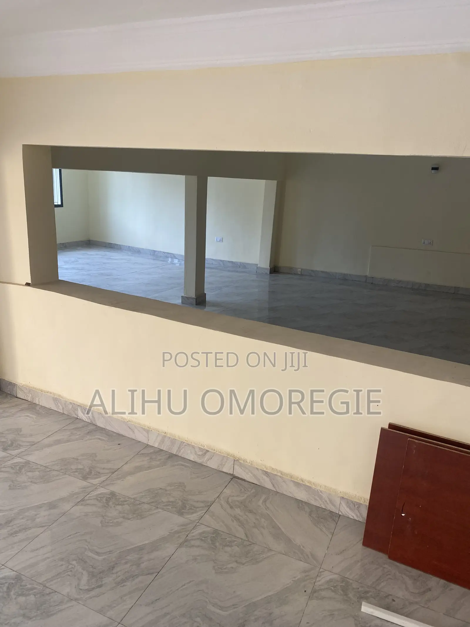 1bdrm Block of Flats in 54 Crescent, Gwarinpa for rent