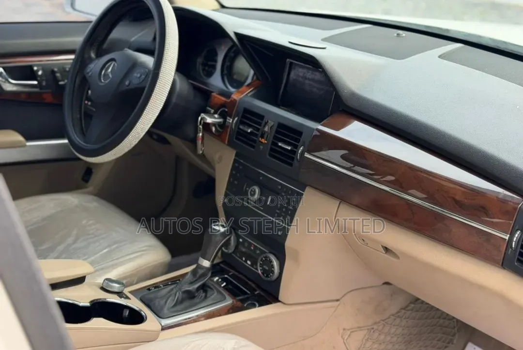Mercedes-Benz GLK-Class 2010 White