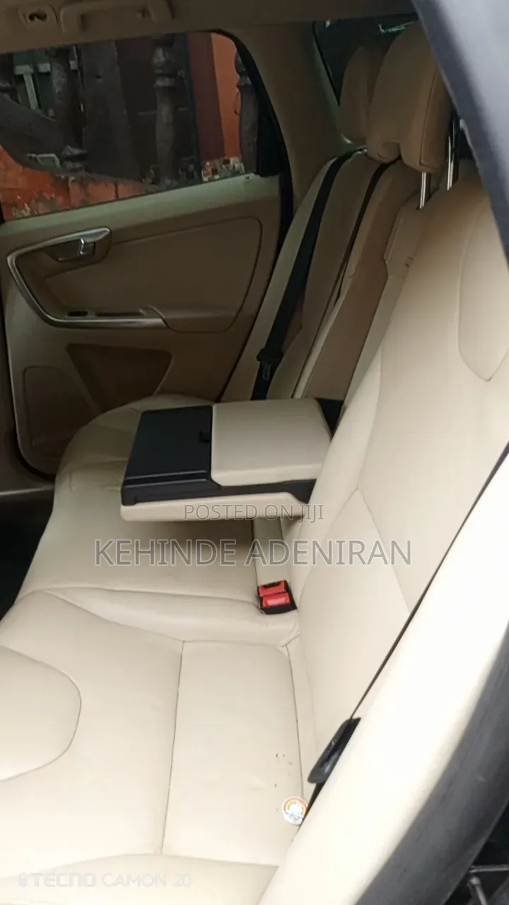 Volvo XC60 2012 Black