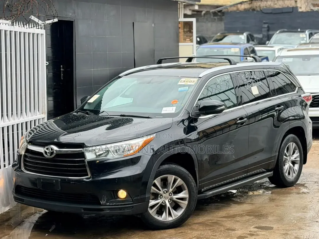 Toyota Highlander 2015 Black