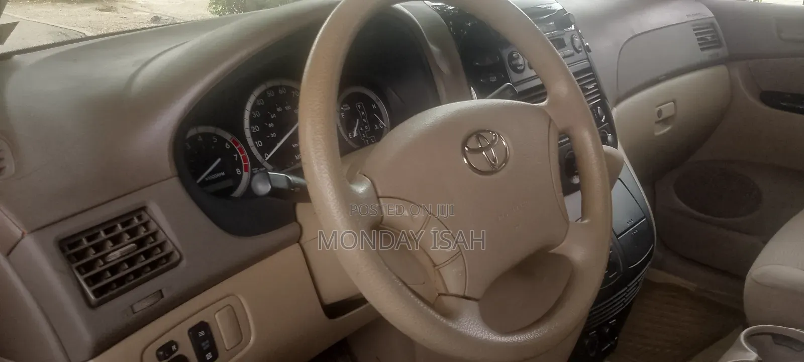 Toyota Sienna 2005 Gold