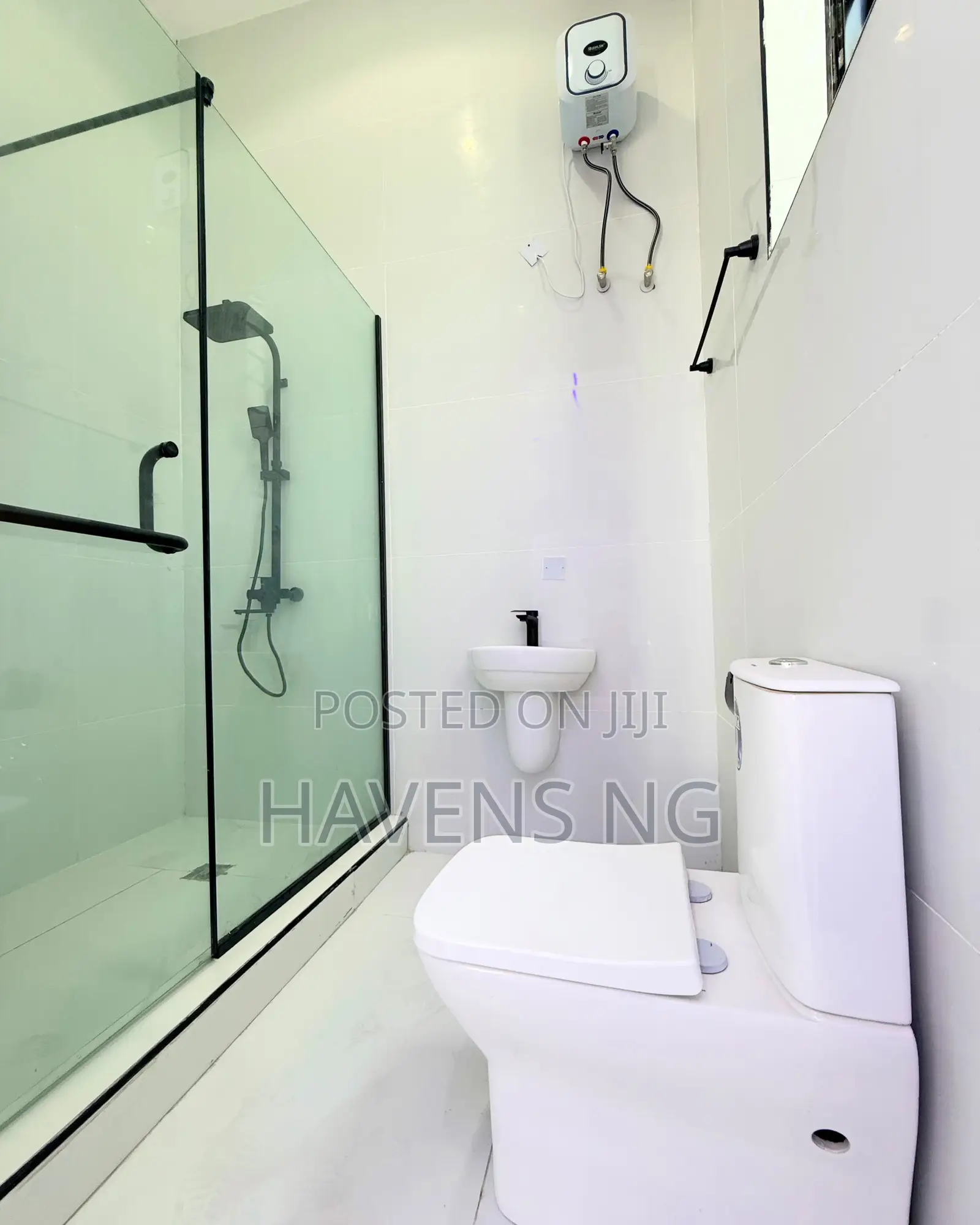 5bdrm Duplex in Lekki Phase 2 for sale