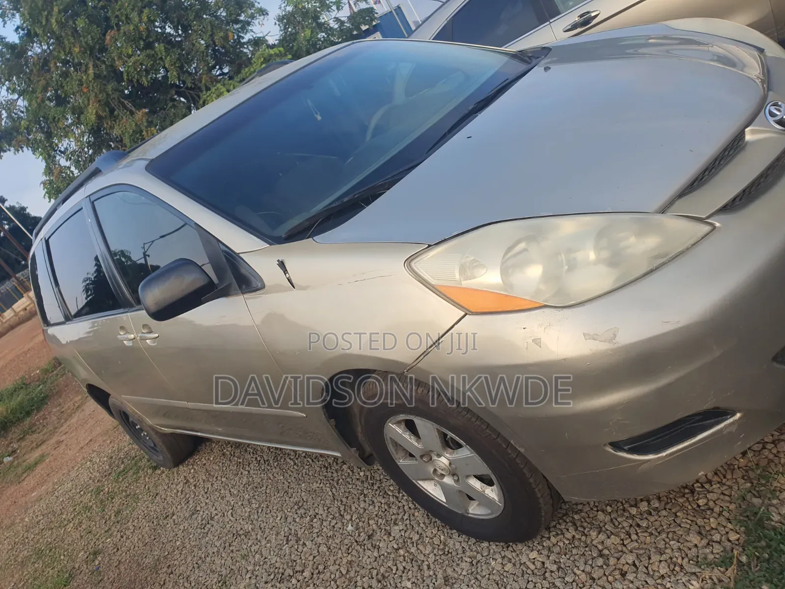 Toyota Sienna 2006 Gold