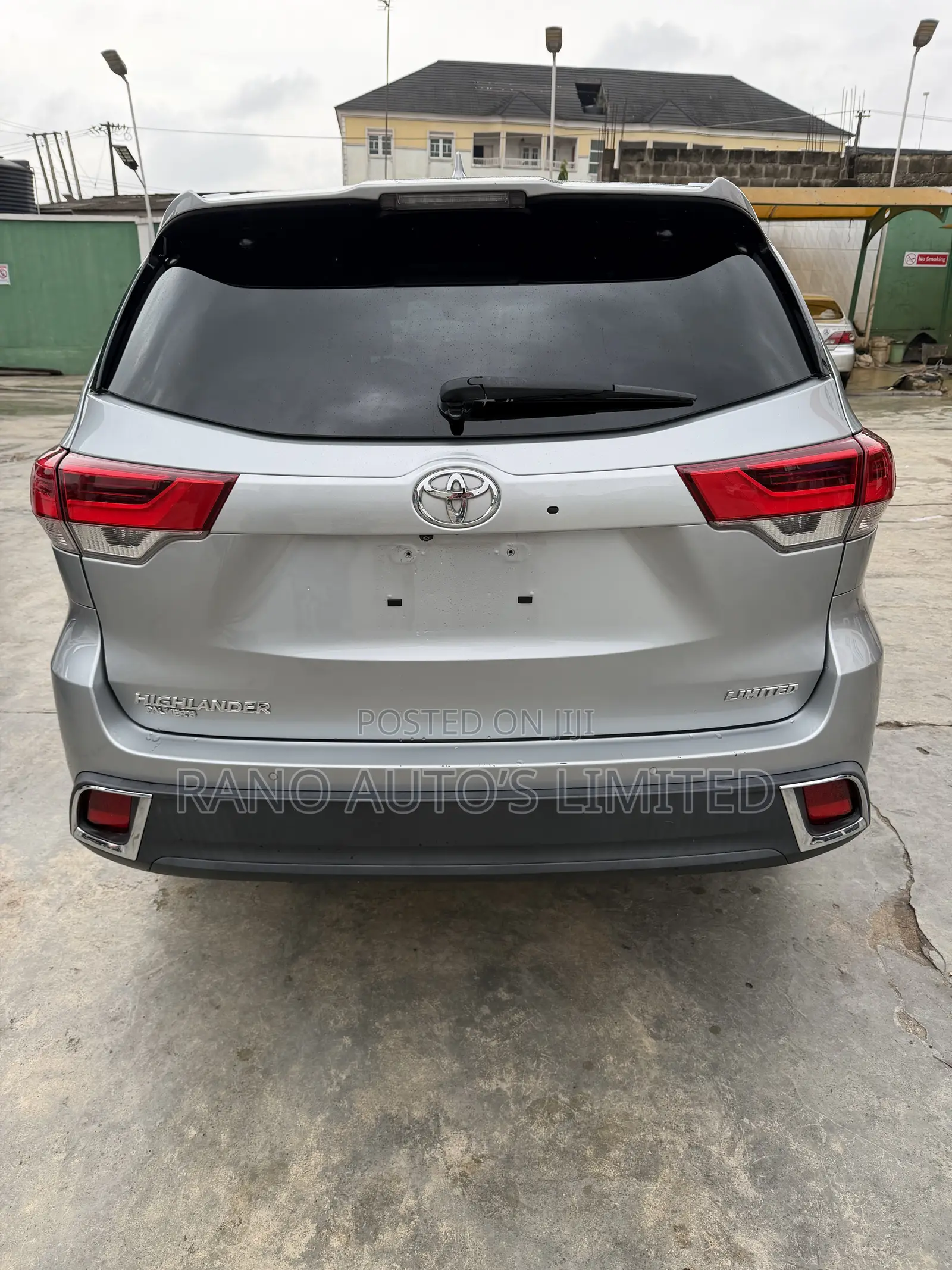 Toyota Highlander Limited 2019 Silver