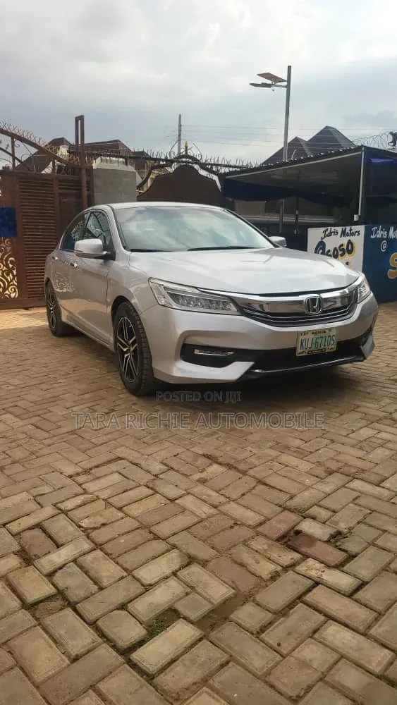 Honda Accord 2014 Silver