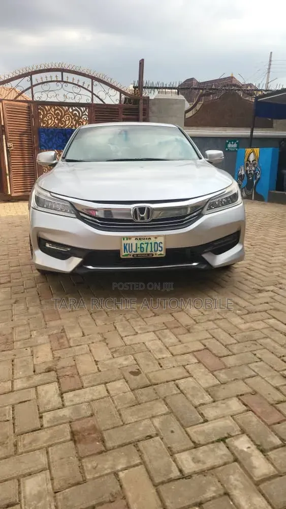 Honda Accord 2014 Silver