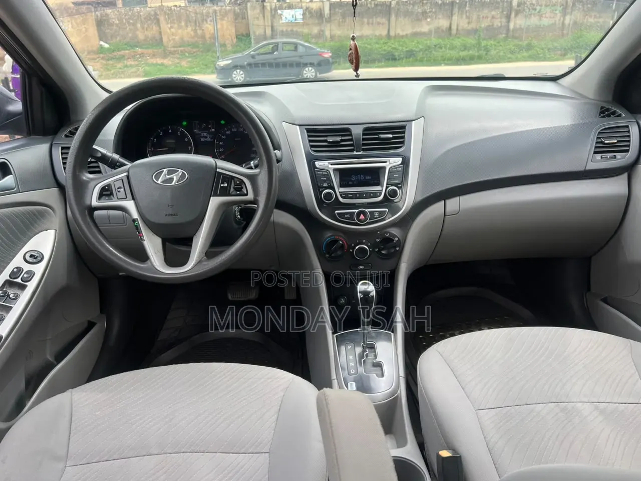 Hyundai Accent 2016 Beige