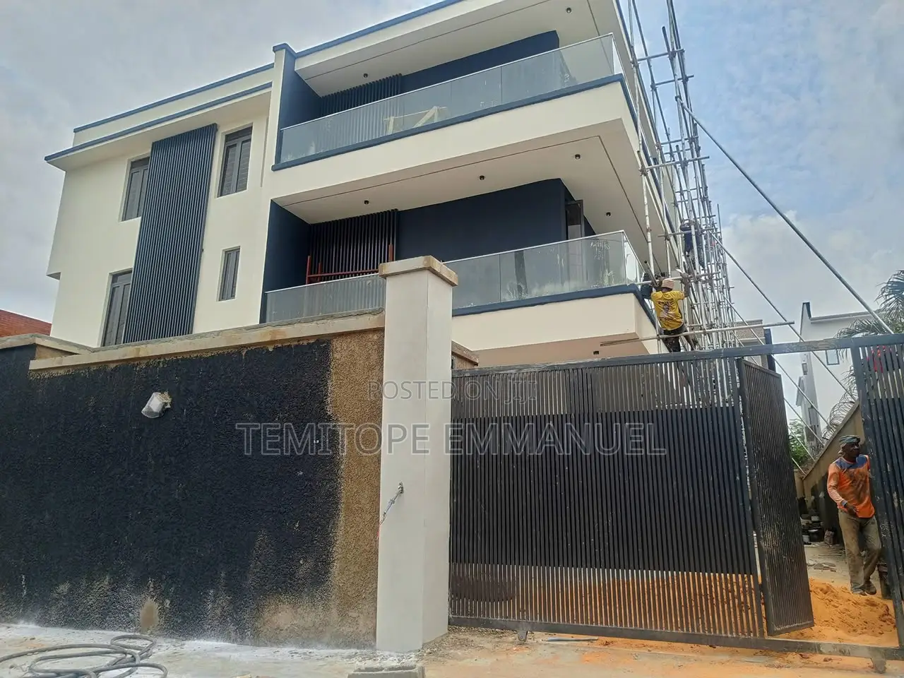Furnished 4bdrm Duplex in Ogudu GRA for sale