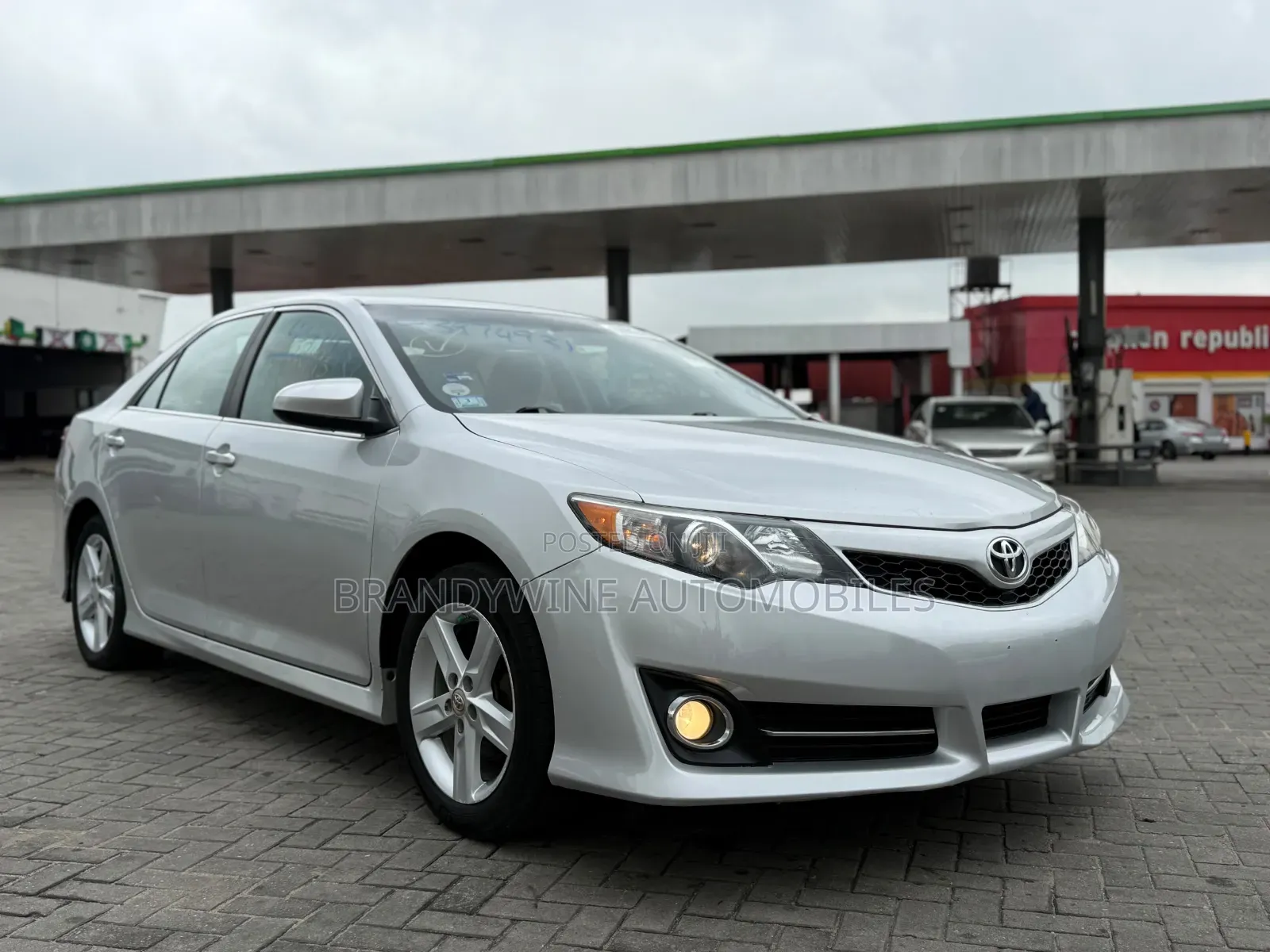Toyota Camry 2012 Silver