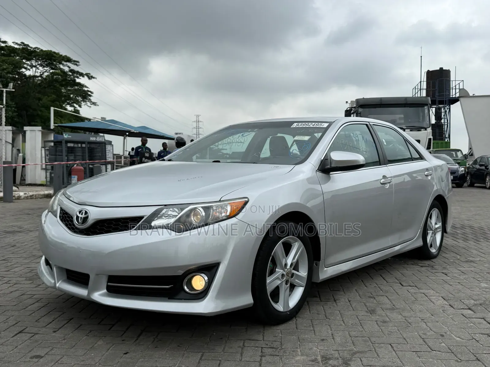 Toyota Camry 2012 Silver