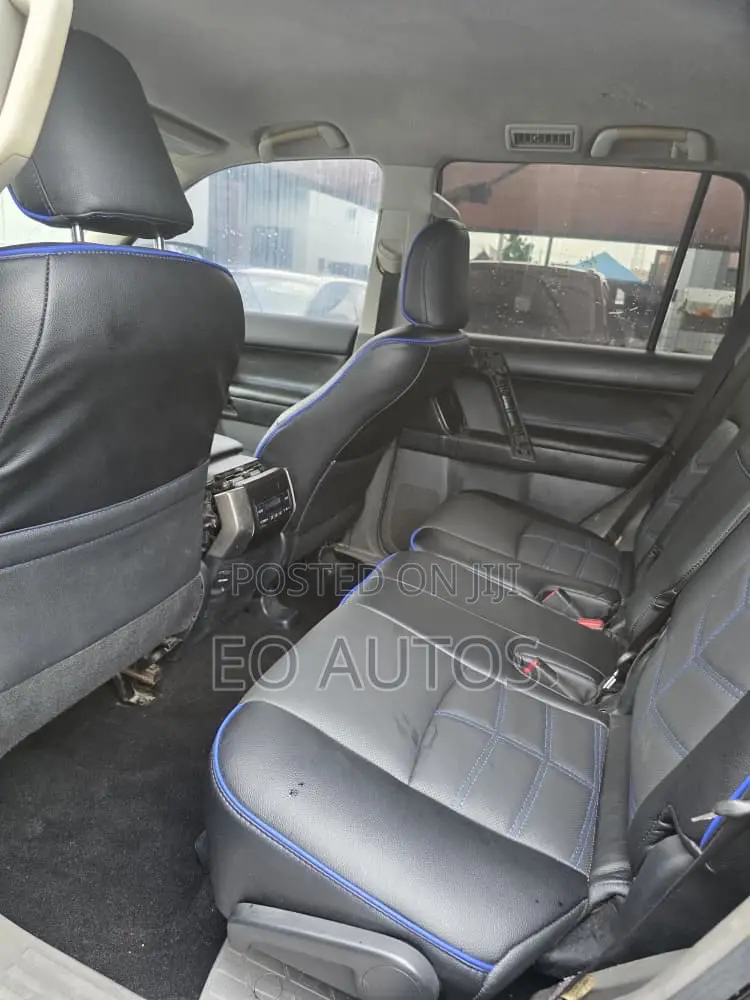 Toyota Land Cruiser Prado 2020 Black
