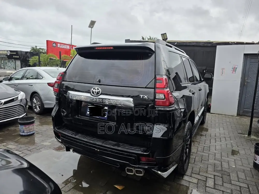 Toyota Land Cruiser Prado 2020 Black