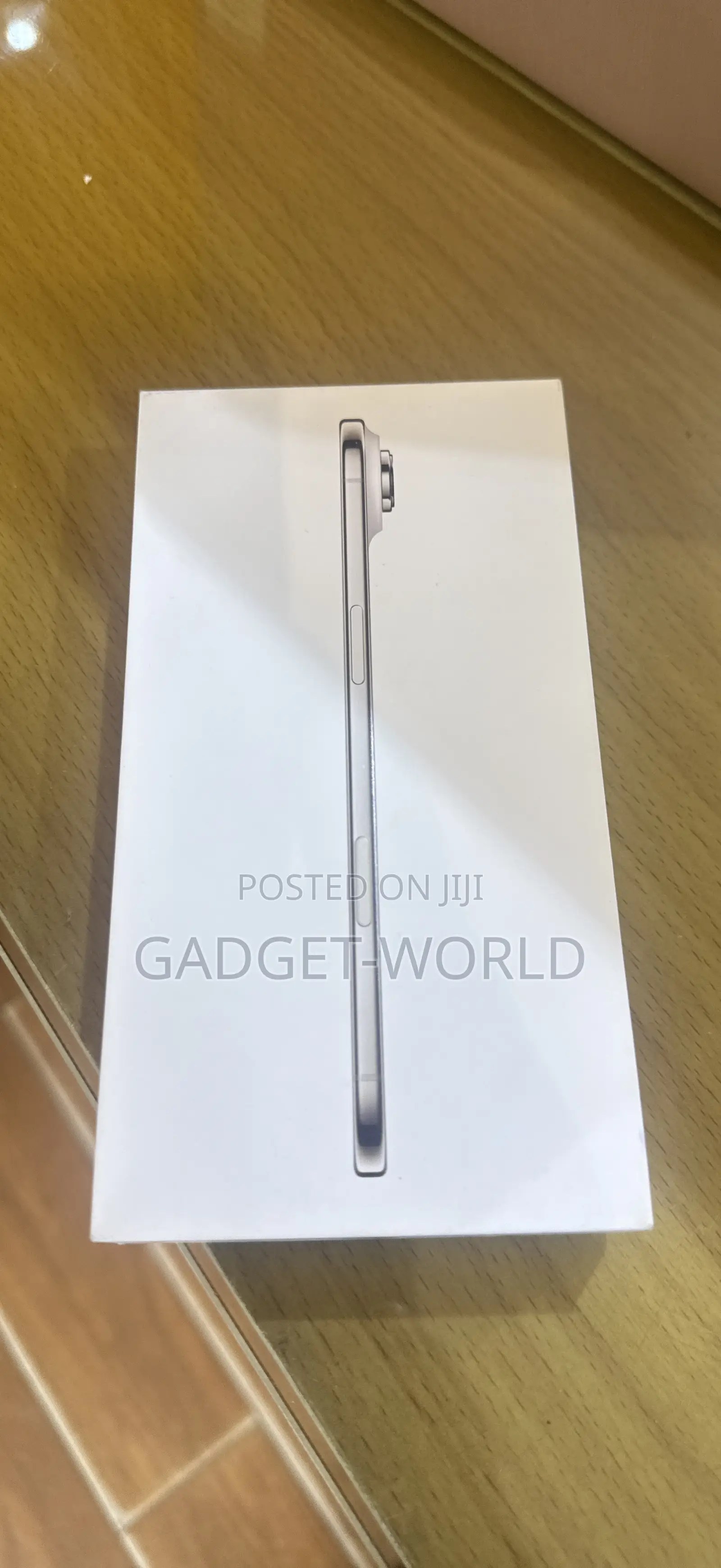 New Apple iPhone Air 512 GB Gold