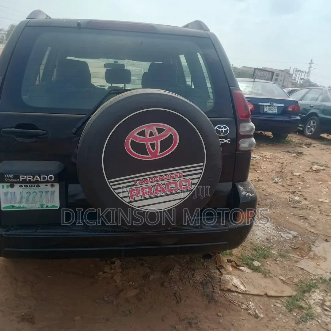 Toyota Land Cruiser Prado 2008 Black