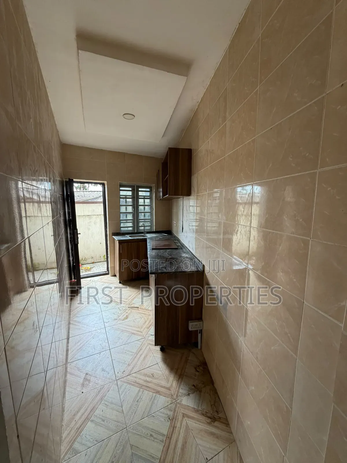 Furnished Mini Flat in Ikolaba Gra, Ibadan for rent