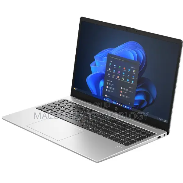 New Laptop HP 250 G10 8GB Intel Core 3 SSD 256GB