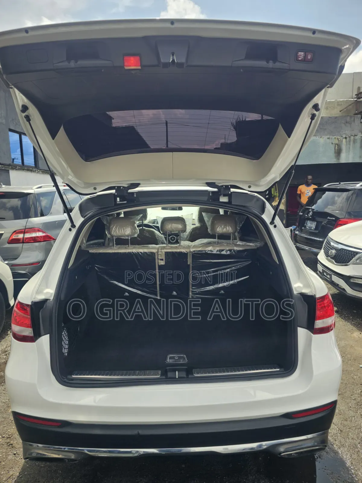 Mercedes-Benz GLC-Class 2018 White