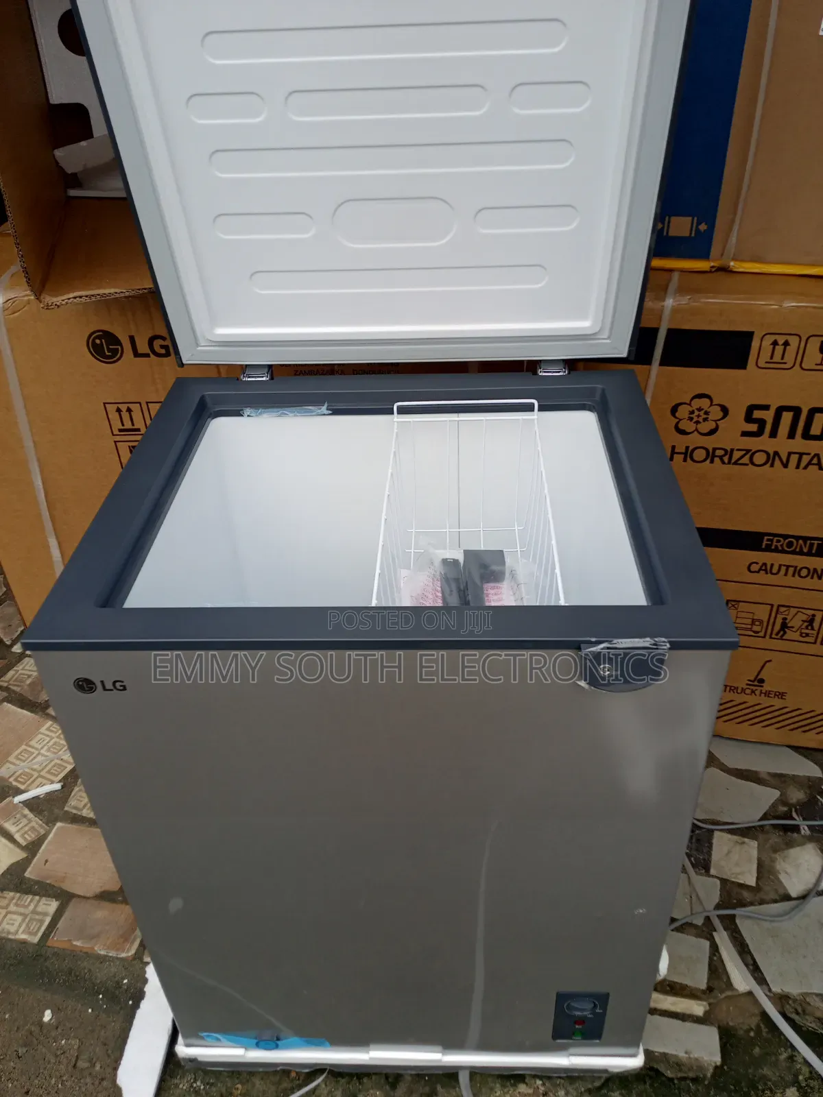 Lg No Frost Chest Deep Freezer