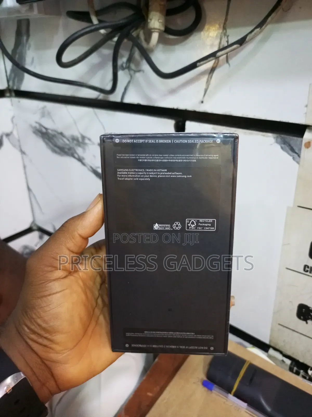 New Samsung Galaxy S23 128 GB Green