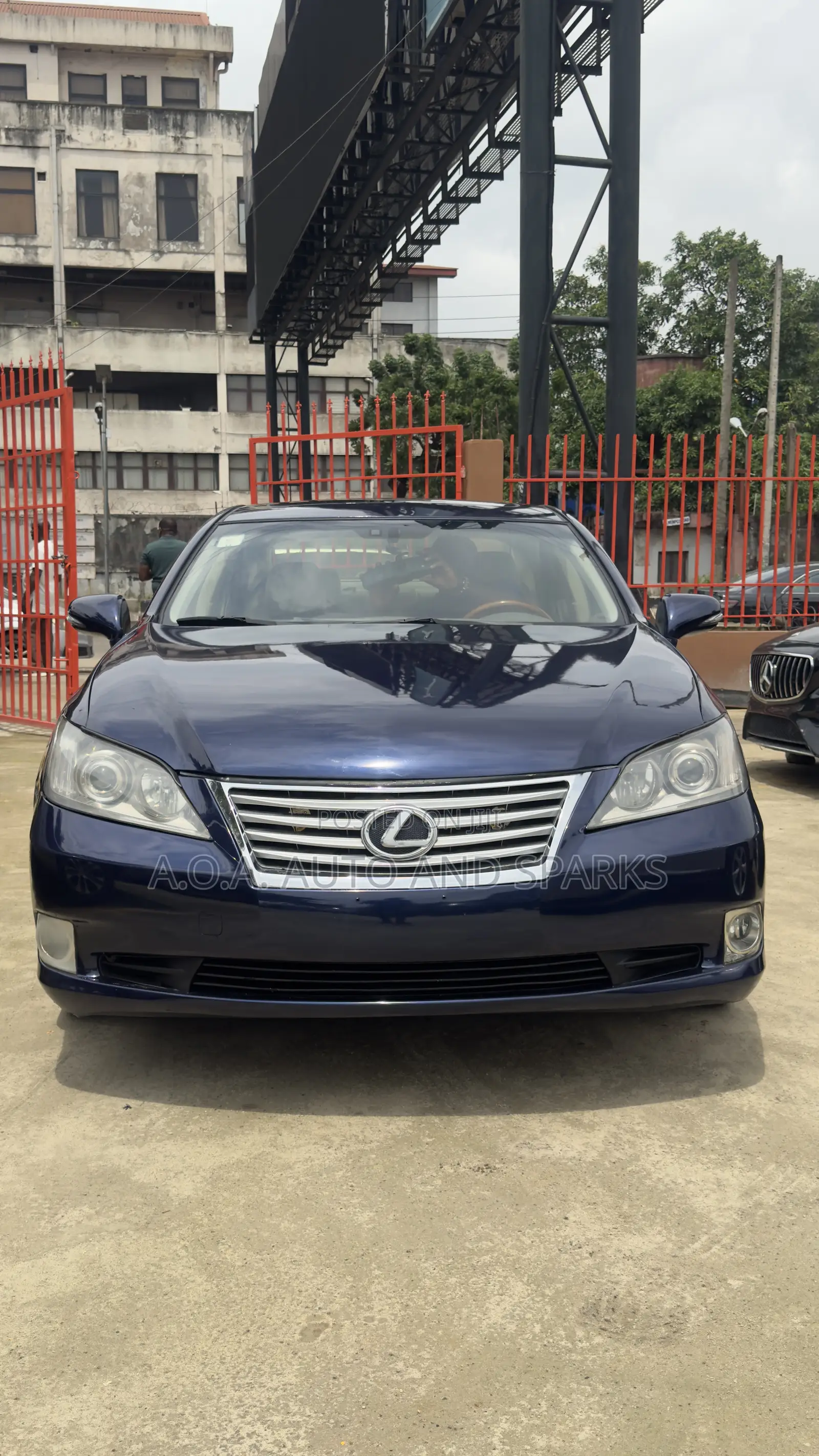 Lexus ES 2012 Blue