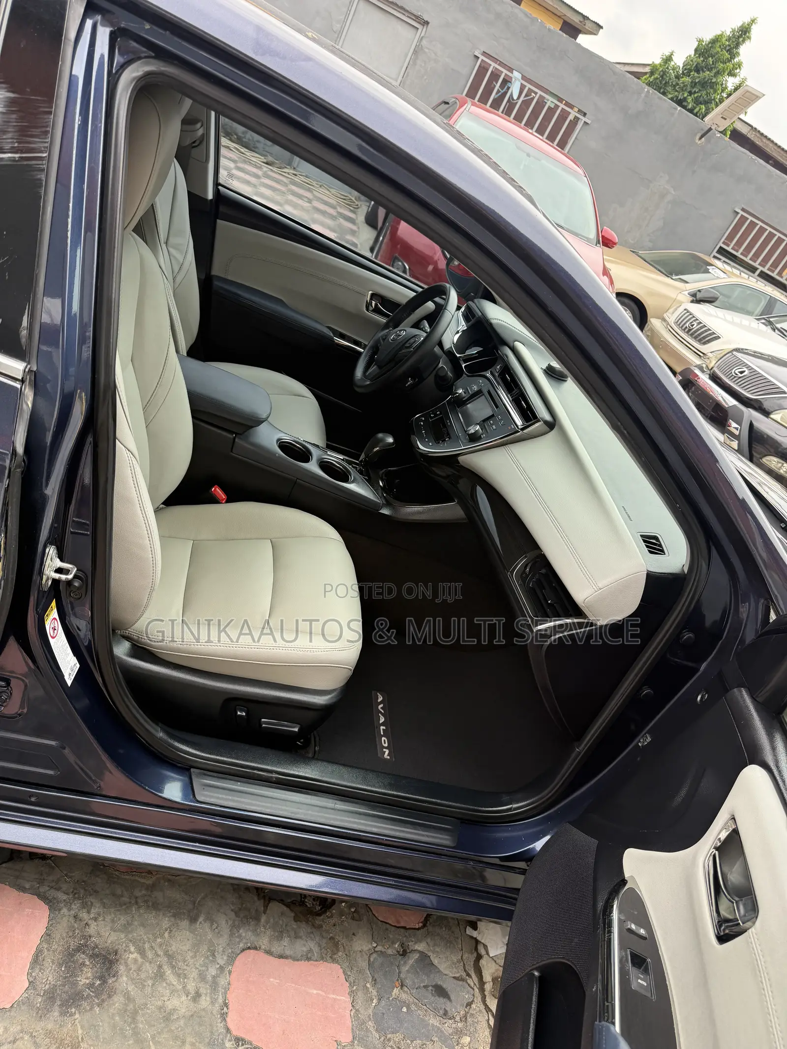 Toyota Avalon XLE 4dr Sedan (3.5L 6cyl 6A) 2014 Blue
