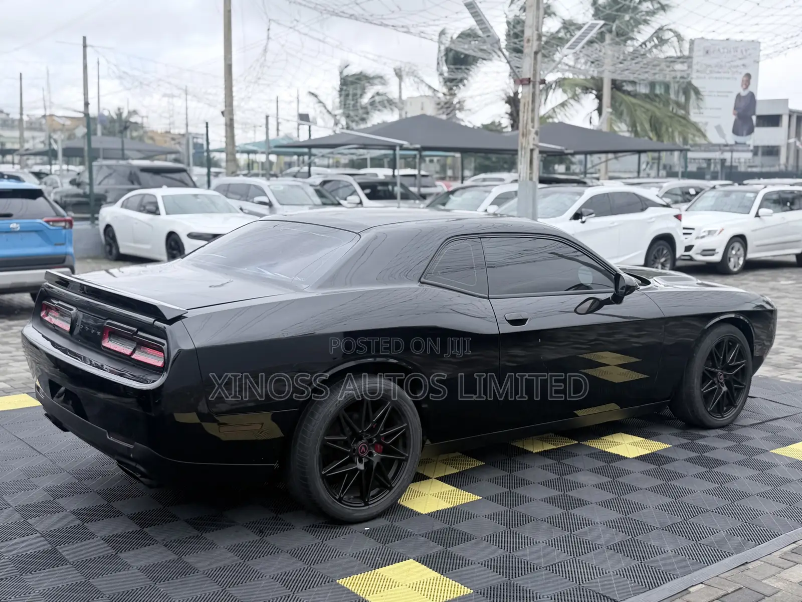 Dodge Challenger R/T Scat Pack 2016 Black