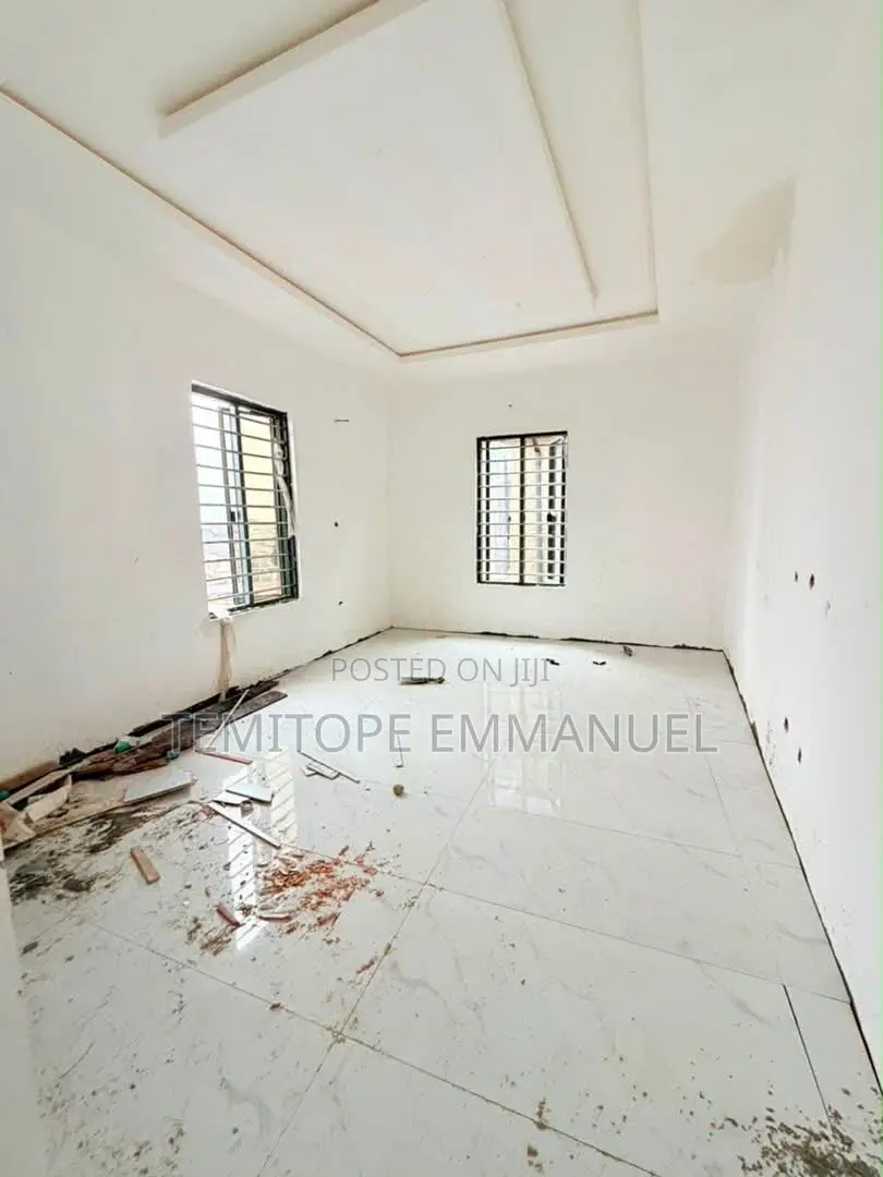 Furnished 4bdrm Duplex in Ogba for sale