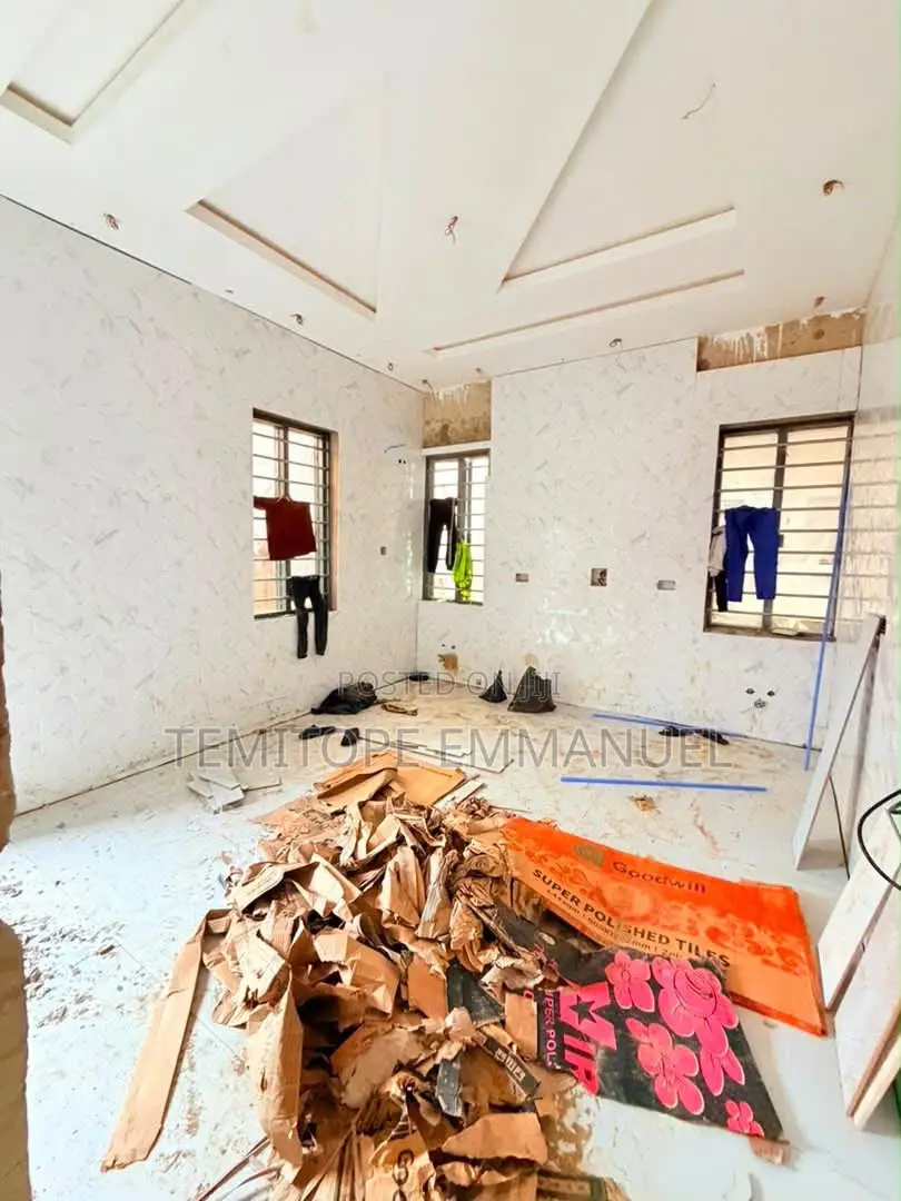 Furnished 4bdrm Duplex in Ogba for sale